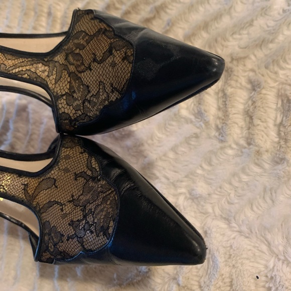 Christian Louboutin - Picture 5 of 13